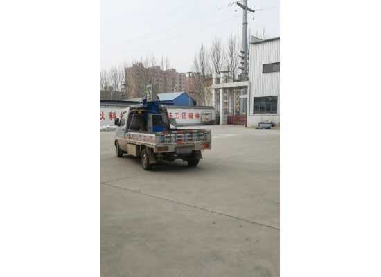 等壓門(mén)窗接角機(jī)